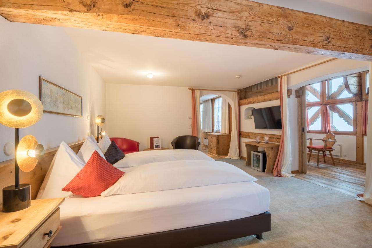 Schweizerhaus Swiss Quality Hotel Малоя Экстерьер фото