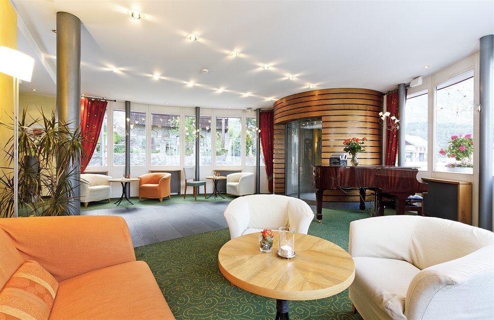 Schweizerhaus Swiss Quality Hotel Малоя Экстерьер фото